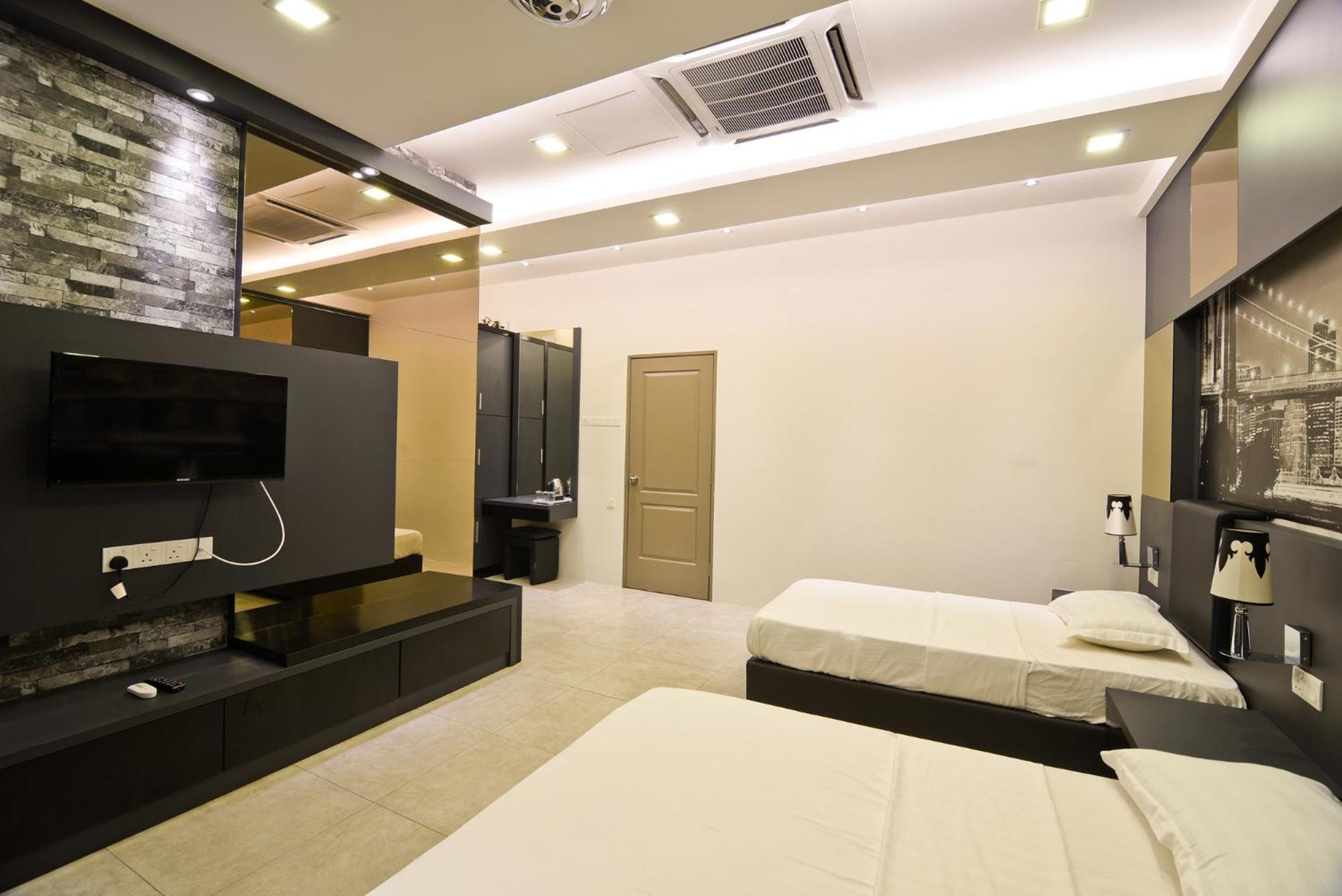 Homestay Parkview Homes *
